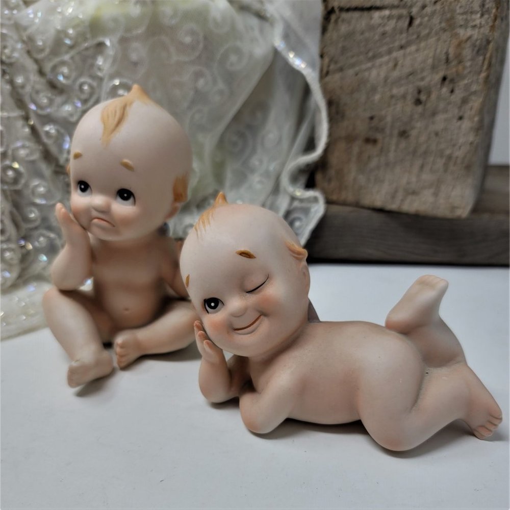 Vintage Lefton Babie Kewpie figurines Twins Winking